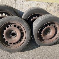 Ruote complete Peugeot 2008 208 Bridgestone