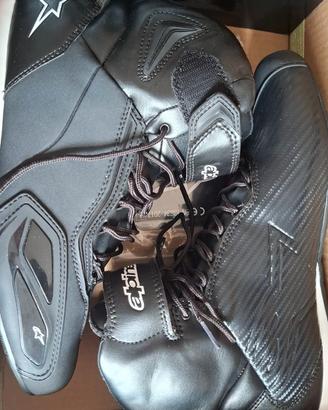 Stivaletto moto alpinestars nuovo