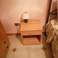 Due comodini 45x35x49 buonissimo stato come nuovi 