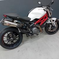 Ducati Monster 796