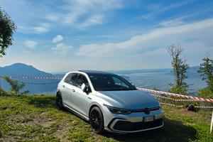 VW Golf 8 R-Line 1.5 eTSI DSG 130CV Tetto 