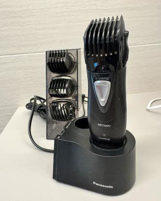 Regolabarba Panasonic e tagliapeli naso