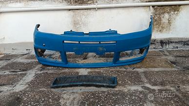 Paraurti anteriori originali hgt 188 fiat punto
