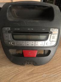 Autoradio per Citroen c1 aygo 107