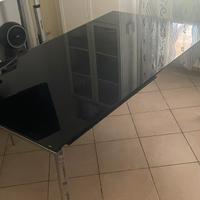 Tavolo da cucina in vetro allungabile