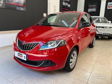 Lancia Ypsilon 1.0 HYBRID Silver KM. 51.900 - 2022