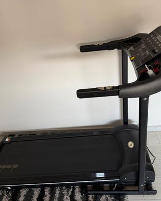 Tapis roulant praticamente nuovo Diadora