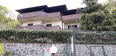 Trilocale Selvino-Aviatico panoramico arredato
