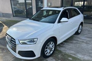 AUDI Q3 2.0 TDI 150 CV Business