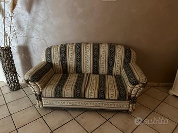 Divano 2 posti