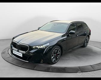 BMW 520d Touring 48V xdrive MSport Pro auto