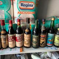 Bottiglie liquori vintage
