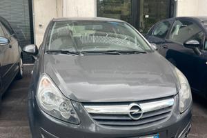Opel corsa 1.3 multiget