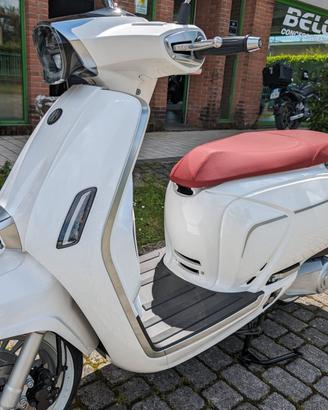 Nuovo Morbidelli SC 125 RE
