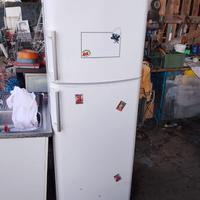 FRIGO-SURGELATORE.  MARCA WHIRLPOOL