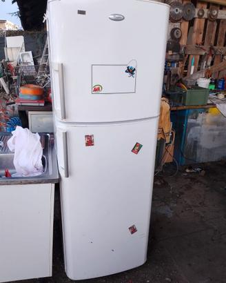 FRIGO-SURGELATORE.  MARCA WHIRLPOOL