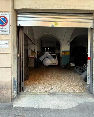 NEGOZIO A TORINO