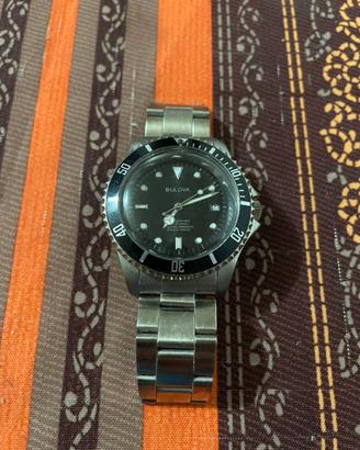 Bulova submariner automatico
