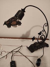 Lampada in ferro battuto 