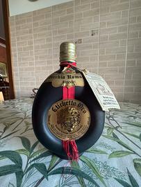 Liquore Vecchia Romagna etichetta oro.