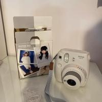 Polaroid instax mini 9