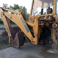 Retro escavatore x terna venieri