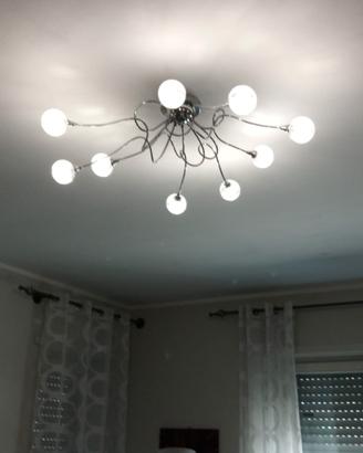 lampadario in metallo cromato