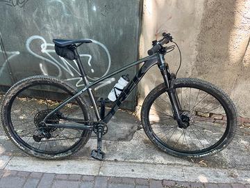 mountain bike  TREK X CALIBER 8