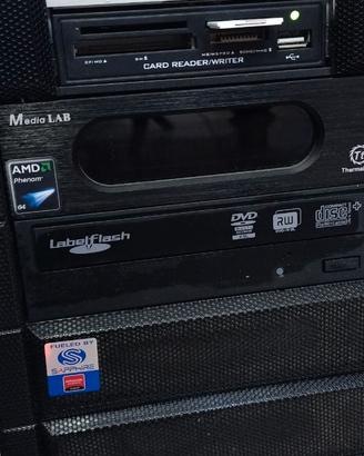 PC Fisso AMD quad core 8GB RAM Windows 10 64bit
