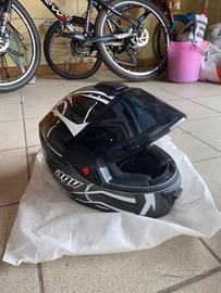 Casco Agv Hurricane