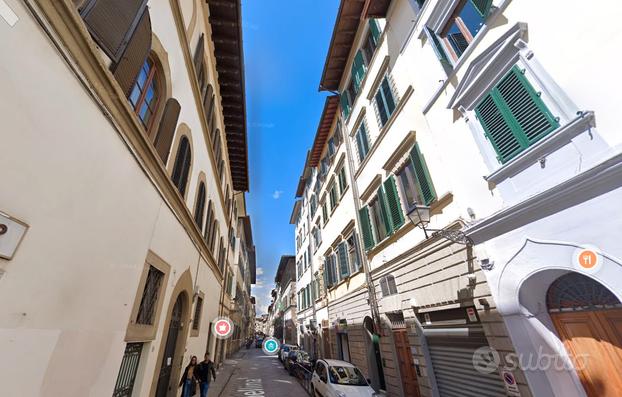 Ampio monolocale - firenze centro storico