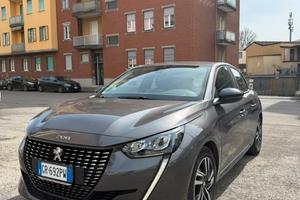 Auto Peugeot 208 1.2 PureTech Active Pack 5P