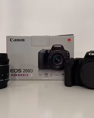 Canon EOS 200D + Obiettivo EF-S 18-55mm IS STM