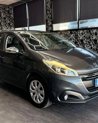 Peugeot 208 1.4 HDi 68 CV 5 porte Allure