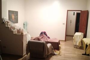 Casa singola 160 metri a piano . Totale piani 3