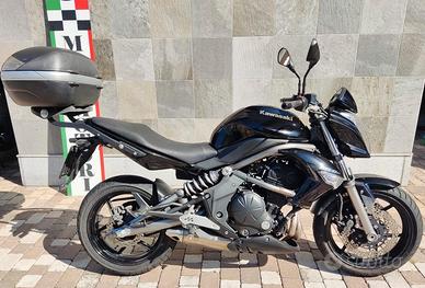 Kawasaki ER 6N 2011 28.000 km - GARANZIA 12 MESI