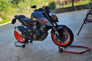 Ktm superduke 1290 r