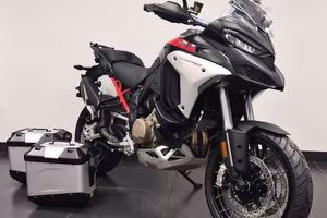Ducati Multistrada V4 RALLY ADVENTURE & RADAR