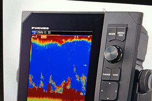 FURUNO FCV-800 ecoscandagli a colori TruEcho CHIR