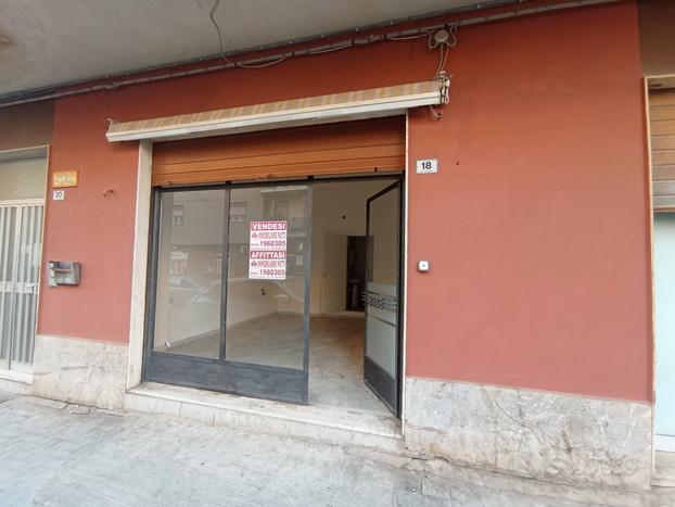 Locale commerciale p.t. mq 32 + 22 mq Via Sardegna