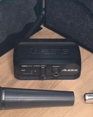 Microfono XLR  + adattatore senza fili wireless