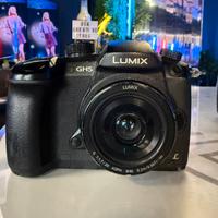 Panasonic Lumix GH5 + Obiettivo 14-42mm – 4K 60fps