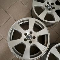 Cerchi in lega volvo xc 60 da 17