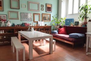 Postazione coworking scrivania