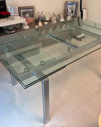 Tavolo in vetro temperato 160cm x90cm  allungabile