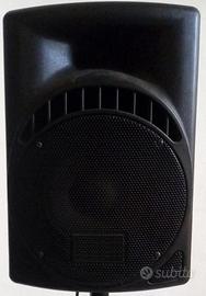 Diffusore amplificato 200W