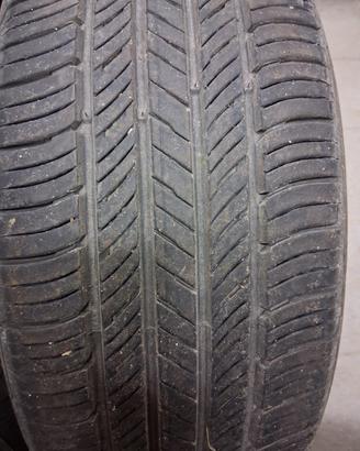 4 Pneumatici Kumho 225/55 R18 98V