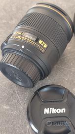 AF-S Nikkor 28 mm 1.8 G per Nikon F