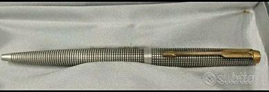 Penna PARKER in argento
