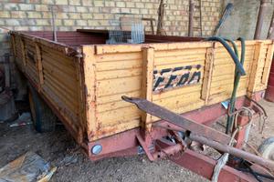 Rimorchio agricolo Feba 50 quintali ribaltabile